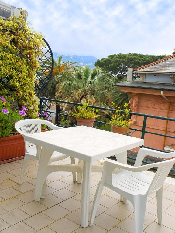 Colombo Flexyrent Studio Rapallo Esterno foto